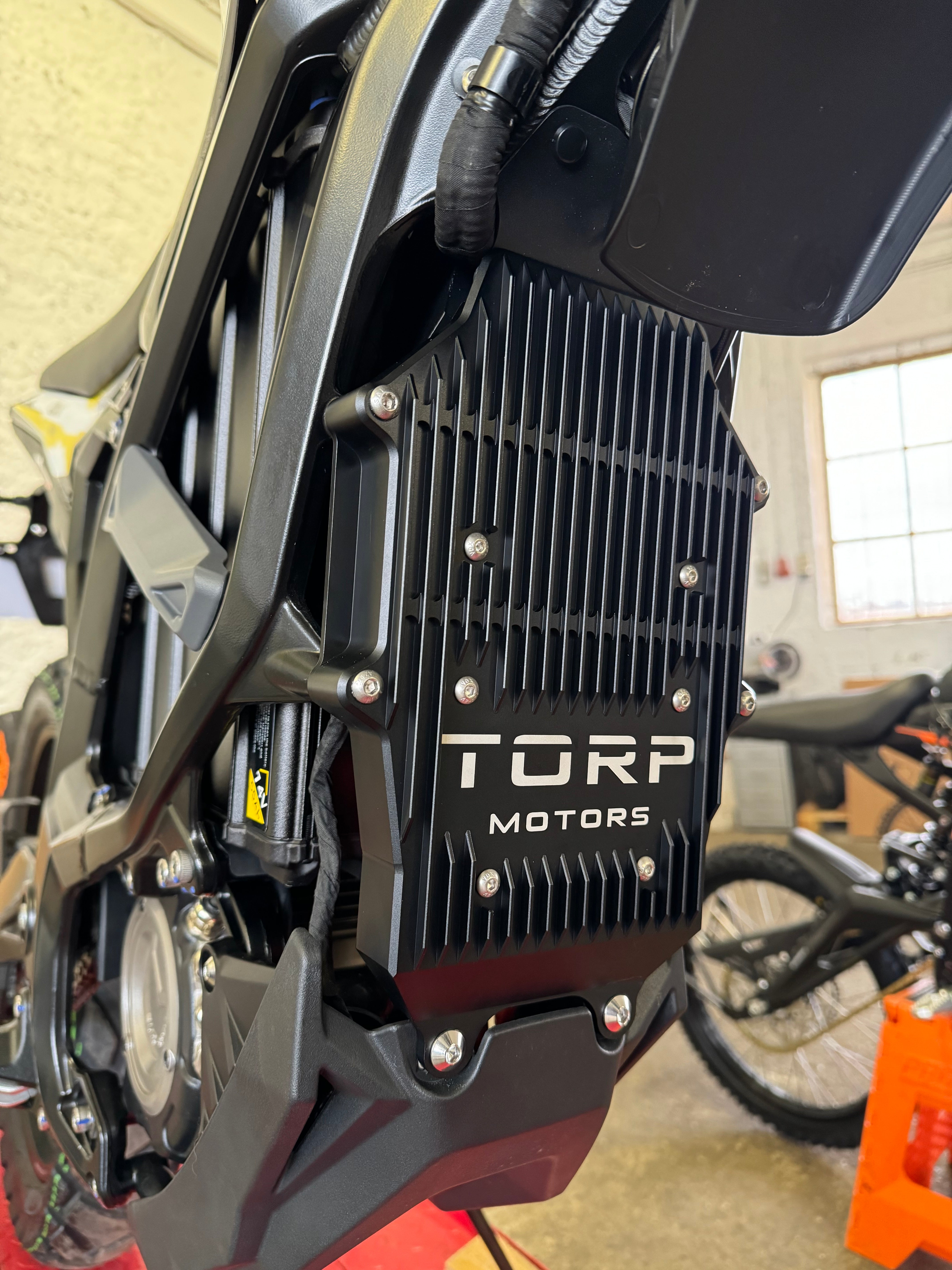 Torp TC1000 Ultra Bee