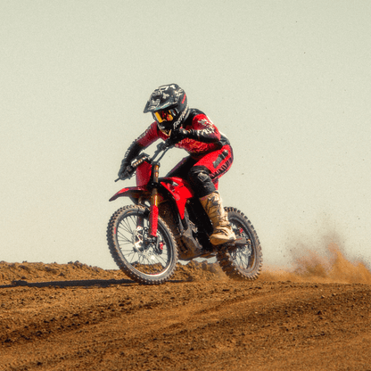 Altis Sigma L1e / L3e Rot rennen