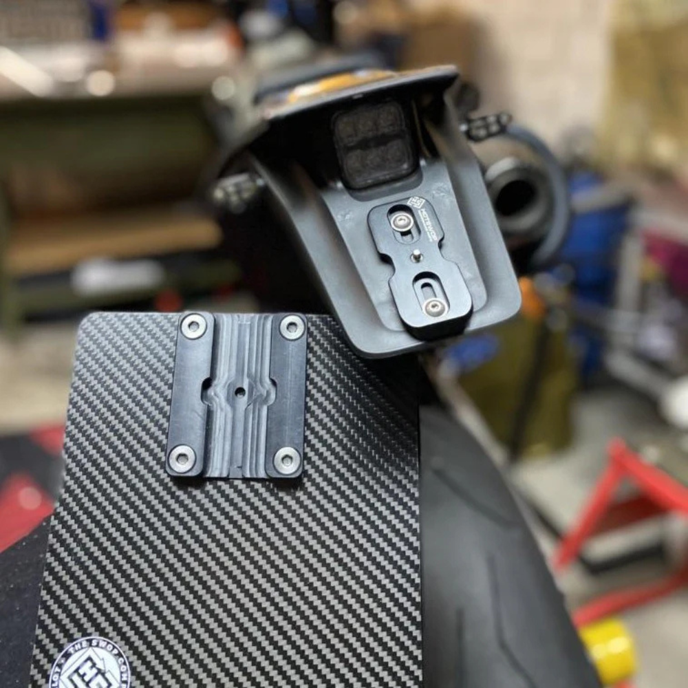 HotSwop PRO Set Abnehmbarer Kennzeichenhalter 80mm S