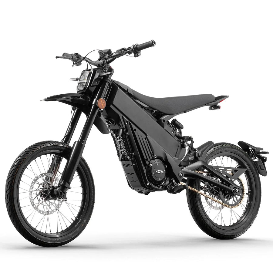 Talaria X3 Pro 5 kW L1e Schwarz in Front-Seitenansicht