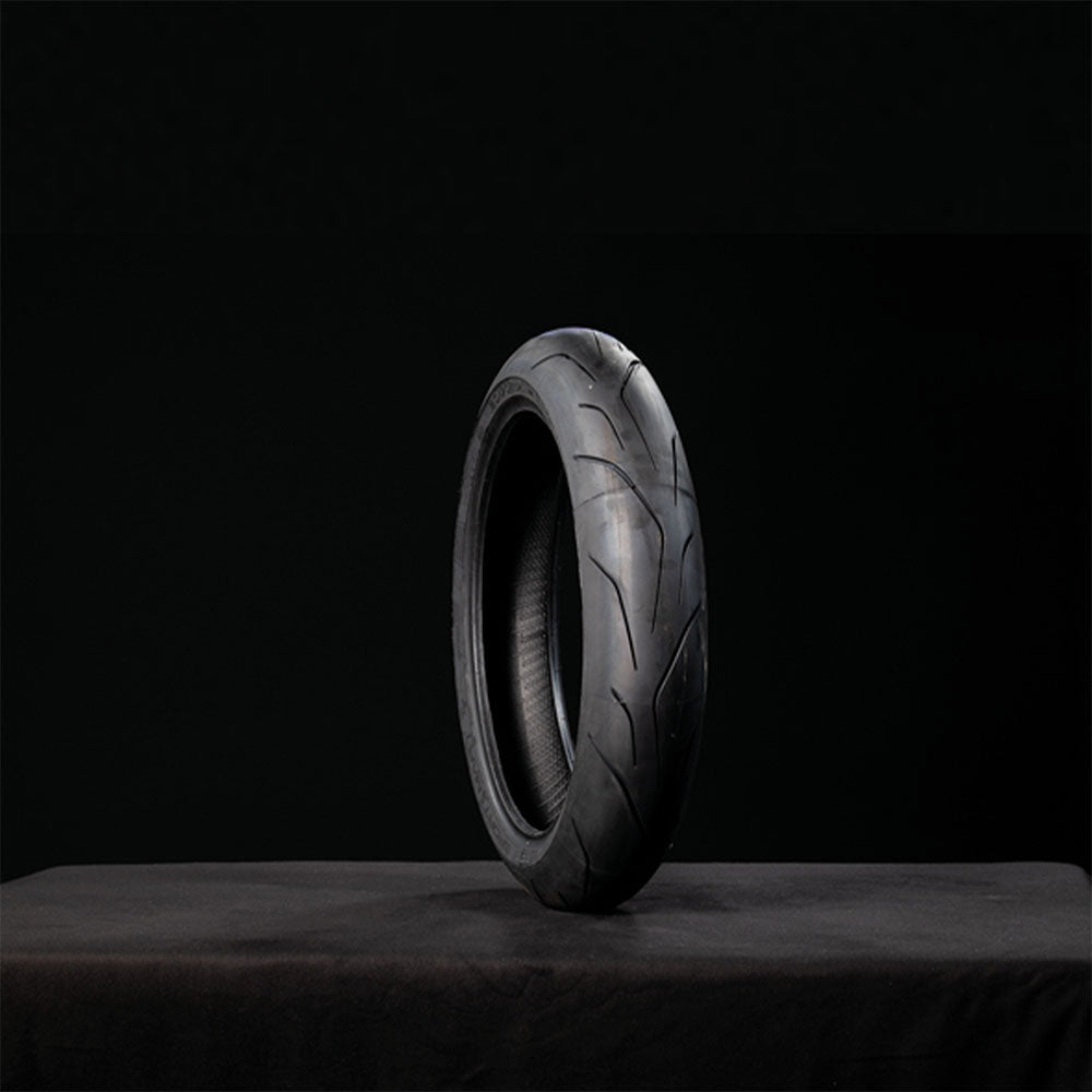 Stark Varg SM - Vorderreifen Dunlop Sportsmart TT 120/70-17 58H